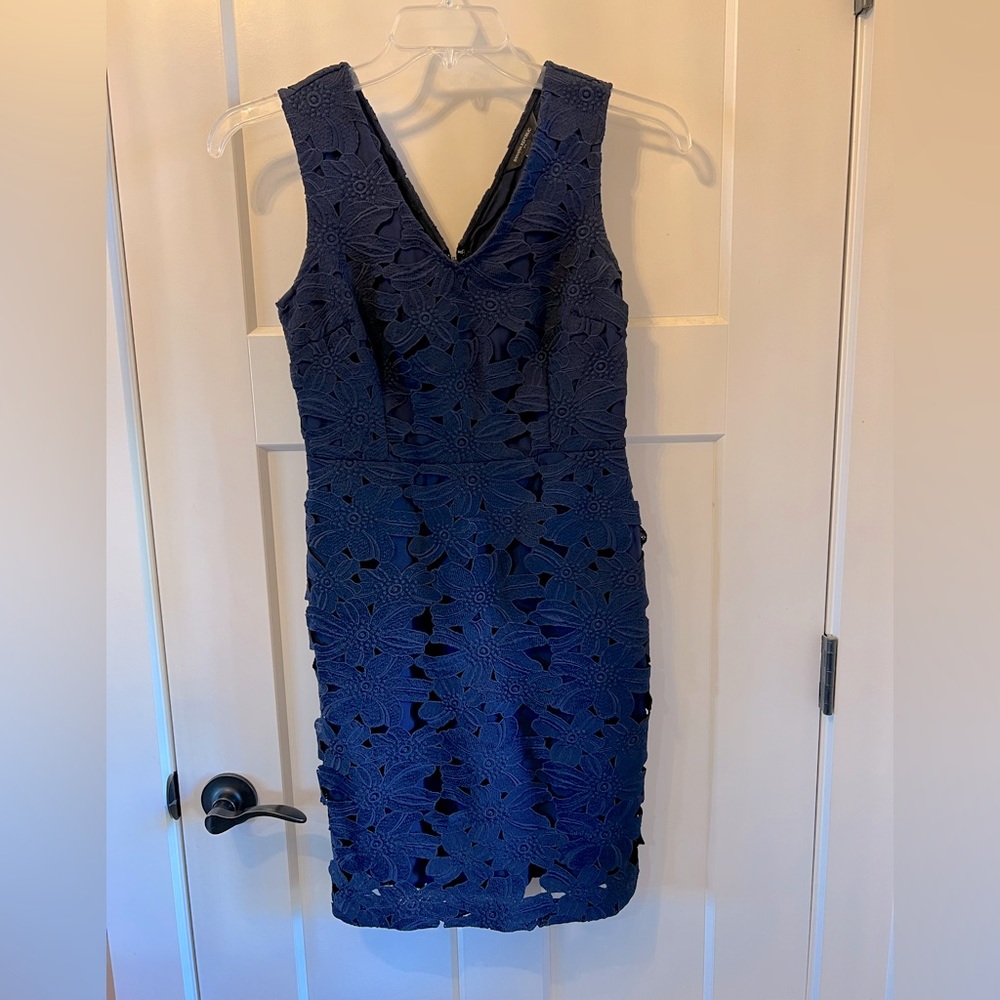 Banana republic size 2 fitted navy dress